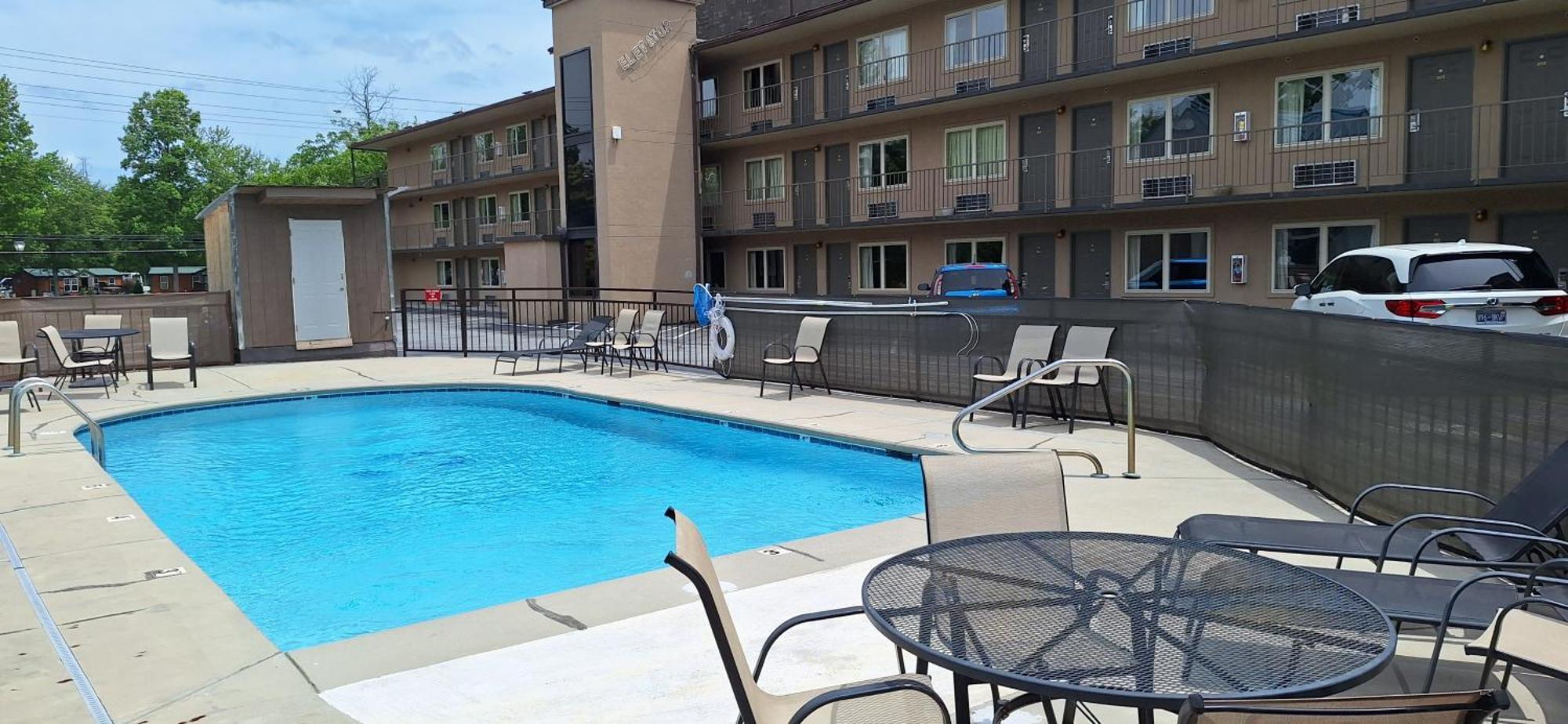Tennessee Mountain Lodge ピジョンフォージ エクステリア 写真